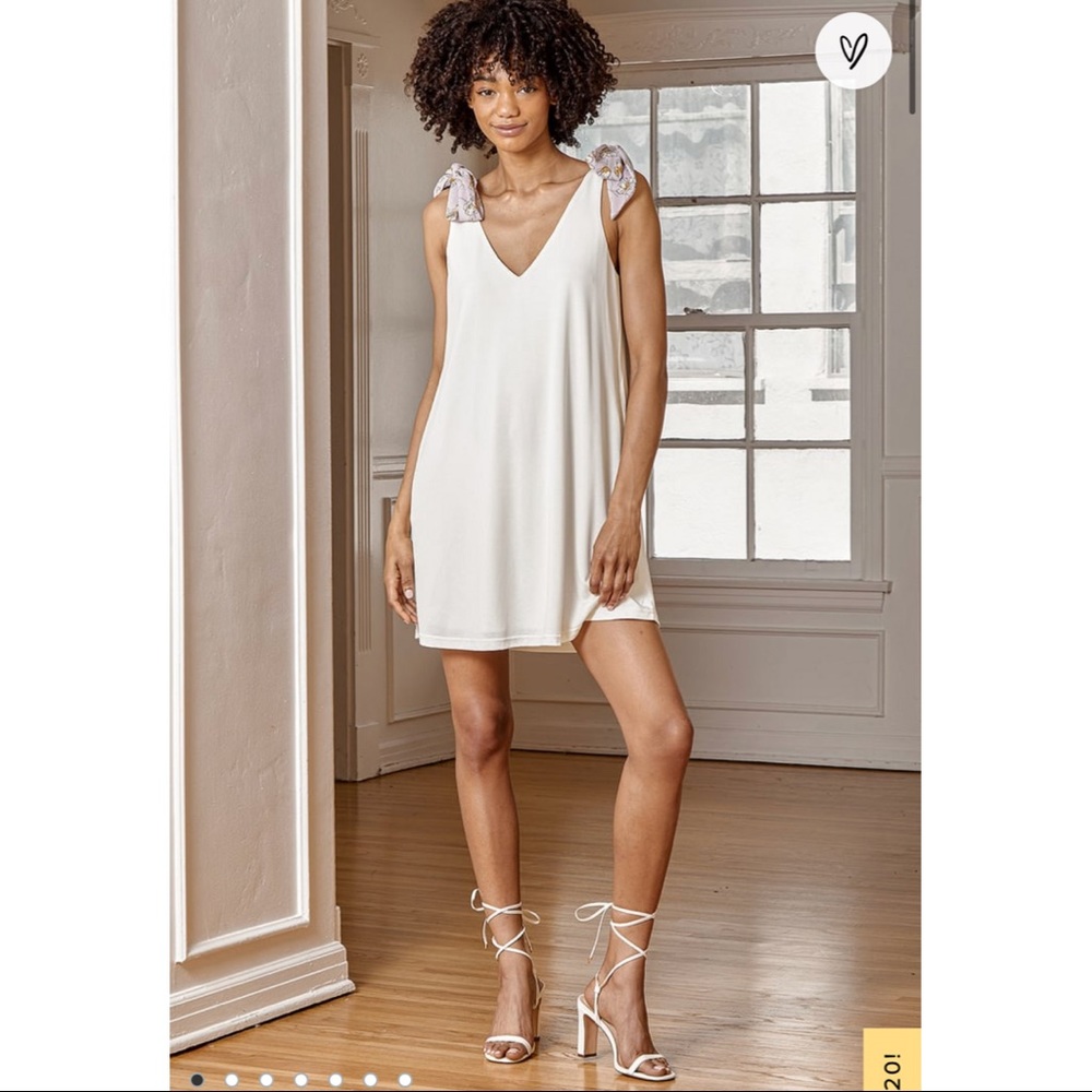 Lulu’s Spring into Love White V-Neck Swing Dress